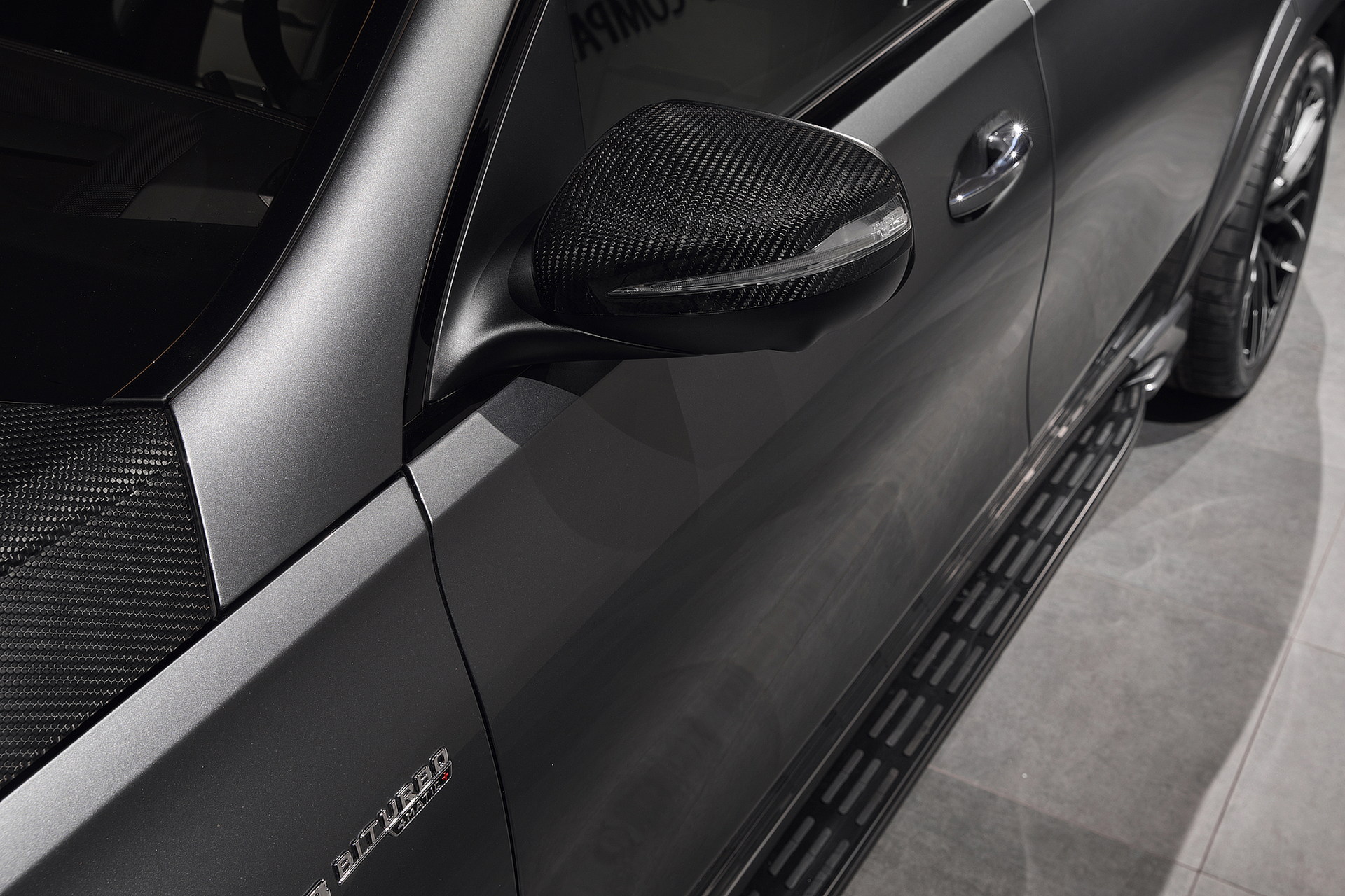 Larte Design’s Mercedes-AMG GLS 63 Is Lathered In Carbon Fiber