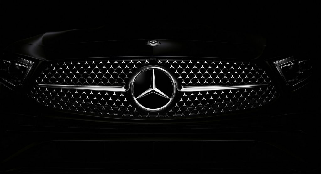  Mercedes-Benz’s Three-Pointed Star Celebrates Its 100th Birthday