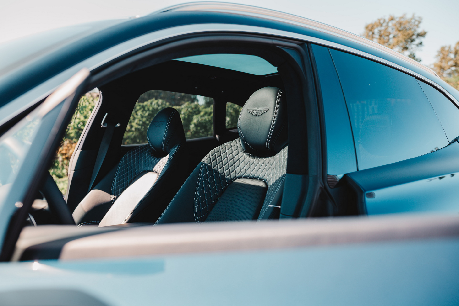 Aston Martin Toronto Unveils Bespoke DBX By Q Inspired By The Great Lakes