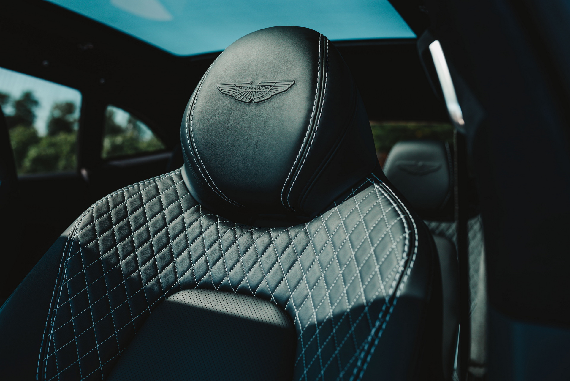 Aston Martin Toronto Unveils Bespoke DBX By Q Inspired By The Great Lakes