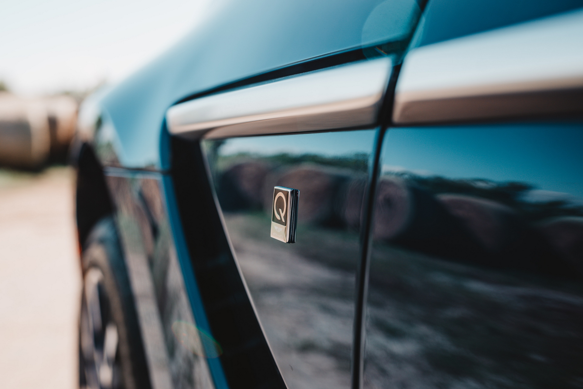 Aston Martin Toronto Unveils Bespoke DBX By Q Inspired By The Great Lakes