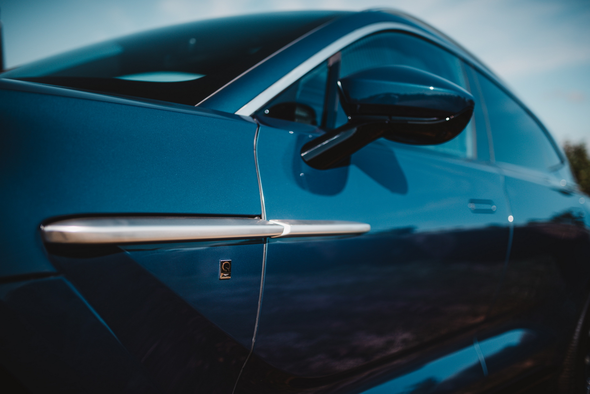 Aston Martin Toronto Unveils Bespoke DBX By Q Inspired By The Great Lakes