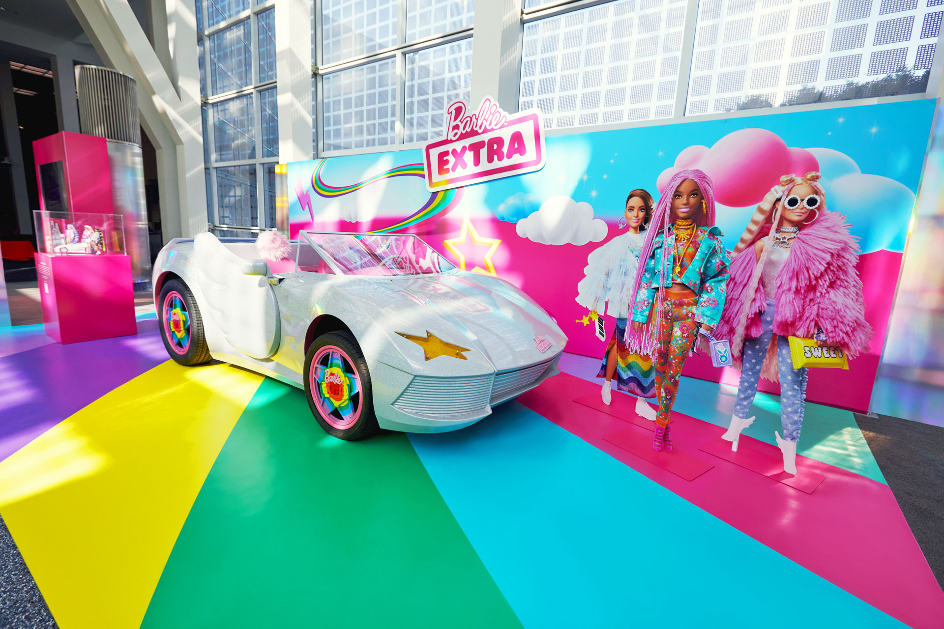 Life-Size Barbie Car for L.A. Show Is A Fiat 500 With Wings For Doors