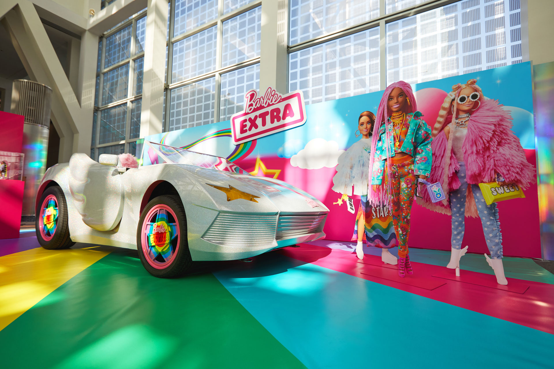 Life-Size Barbie Car for L.A. Show Is A Fiat 500 With Wings For Doors