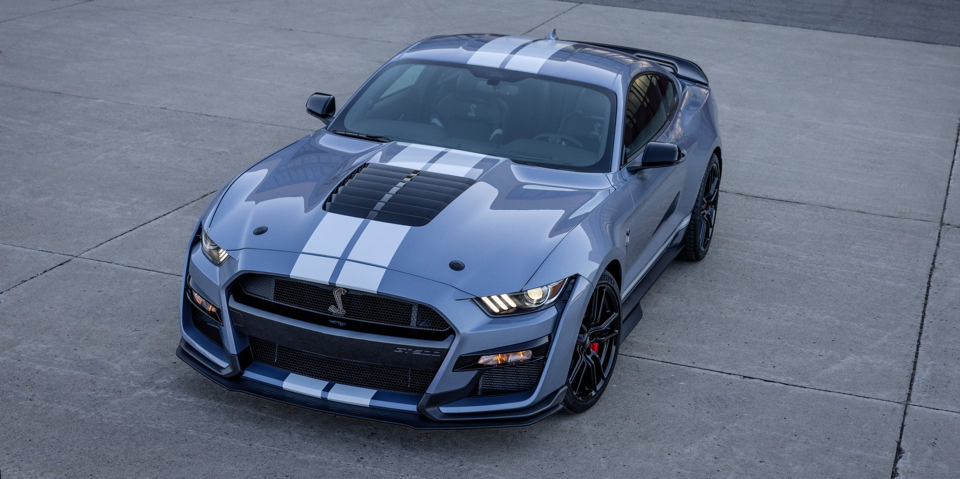 Ford Unveils 2022 Mustang Shelby GT500 Heritage Edition