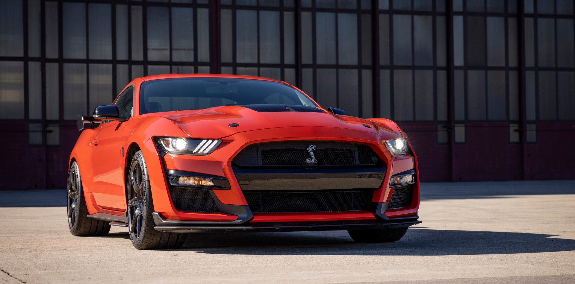 Ford Unveils 2022 Mustang Shelby GT500 Heritage Edition