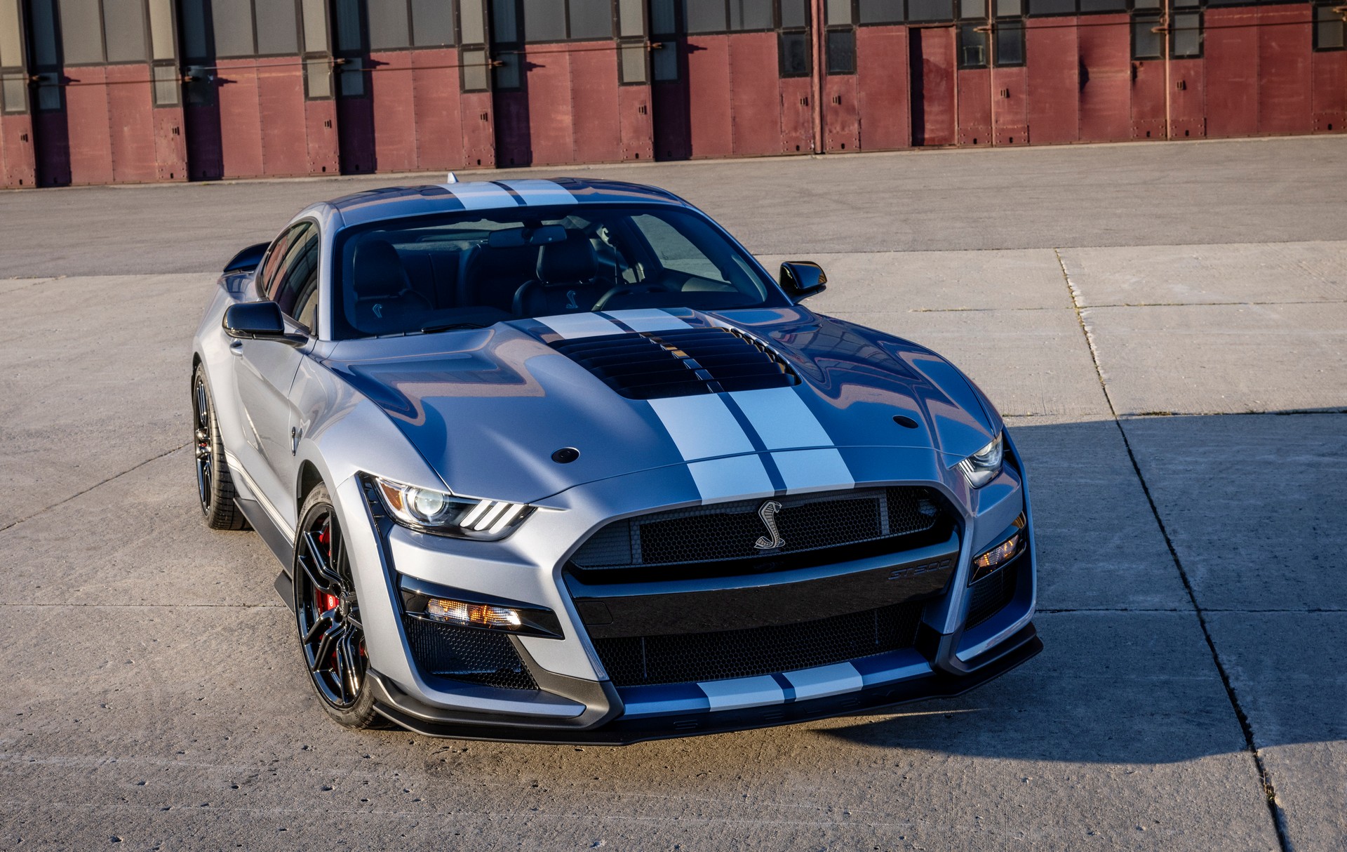 Ford Unveils 2022 Mustang Shelby GT500 Heritage Edition
