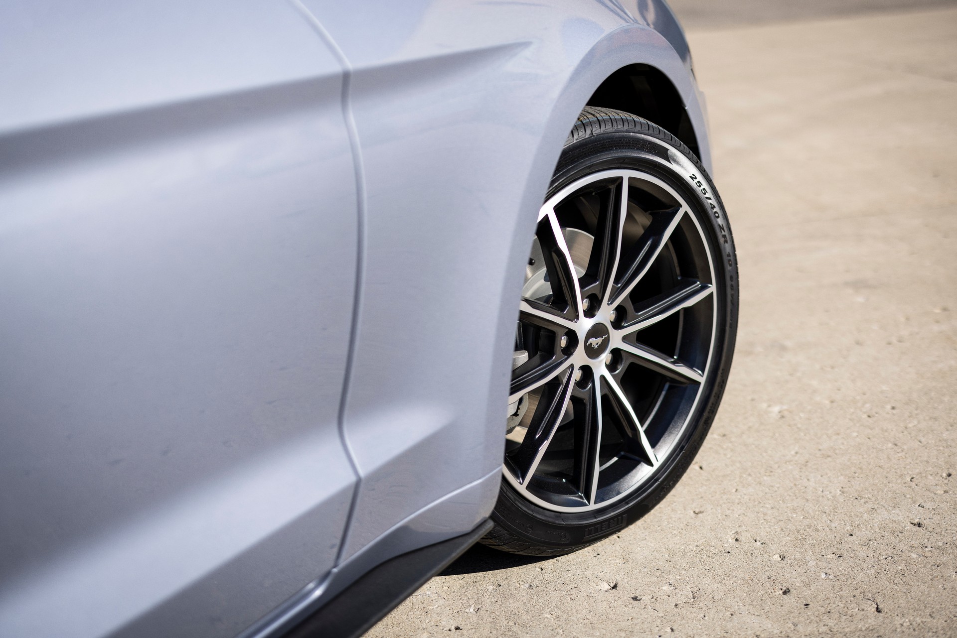 Ford Unveils 2022 Mustang Shelby GT500 Heritage Edition