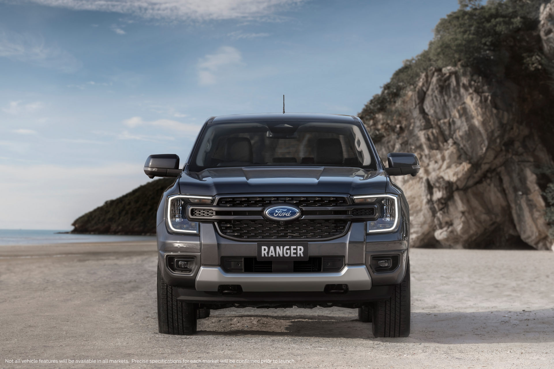 2022 Ford Ranger Steps Onto Global Stage, Previews America’s Next Mid-Size Pickup