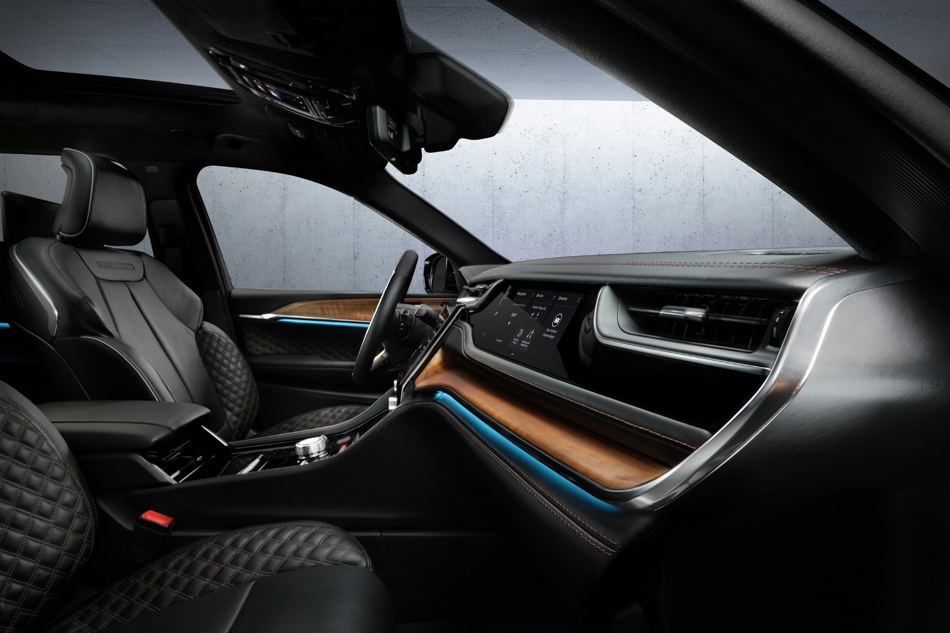 2022 Jeep Grand Cherokee Starts At $37,390 And Climbs To $66,660 For Luxurious Summit Reserve