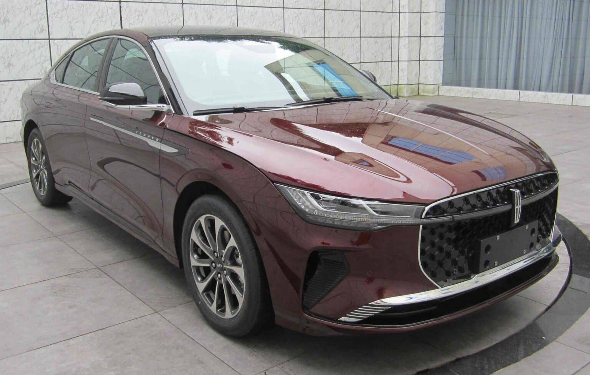 Lincoln’s New 2023 Zephyr Sedan Breaks Cover In China, But It Ain’t For U.S.