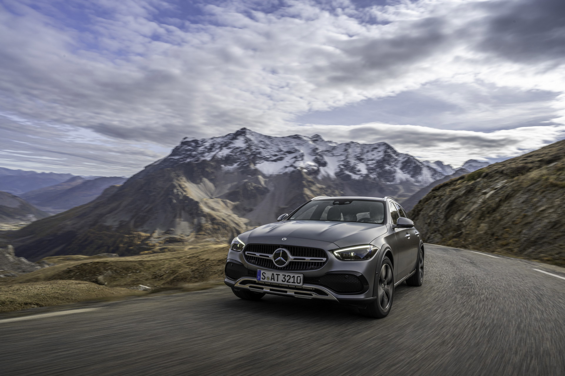 See The 2022 Mercedes-Benz C-Class All-Terrain From Every Angle And Next To The C-Class Wagon Too