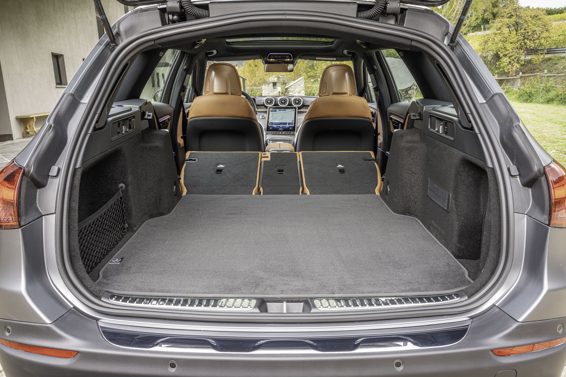 See The 2022 Mercedes-Benz C-Class All-Terrain From Every Angle And Next To The C-Class Wagon Too