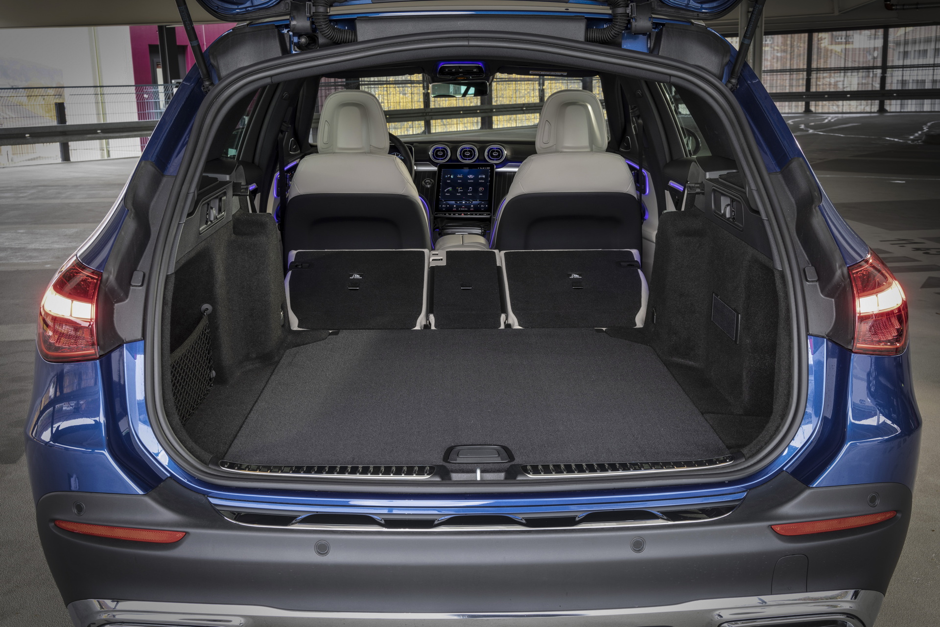 See The 2022 Mercedes-Benz C-Class All-Terrain From Every Angle And Next To The C-Class Wagon Too