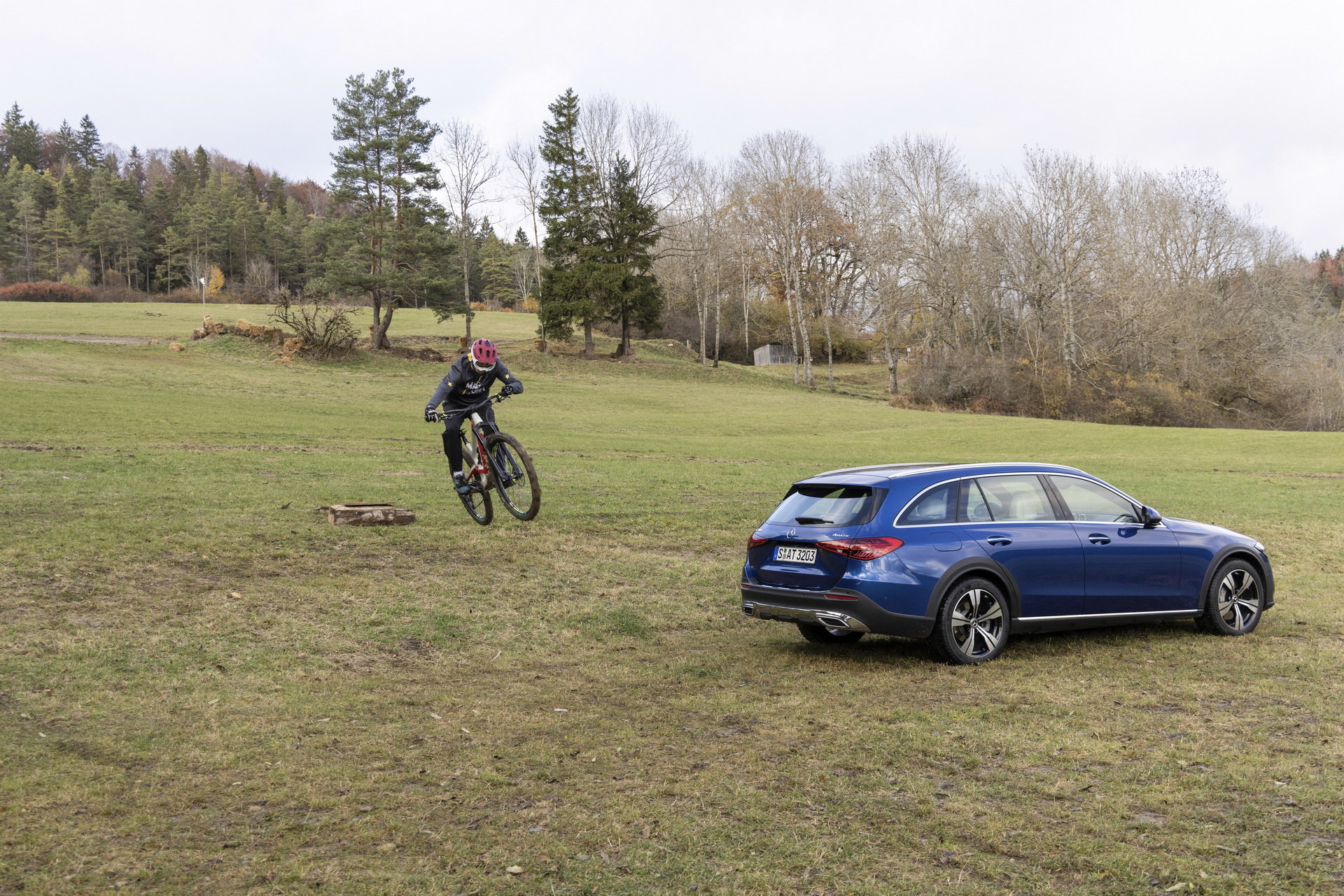 See The 2022 Mercedes-Benz C-Class All-Terrain From Every Angle And Next To The C-Class Wagon Too
