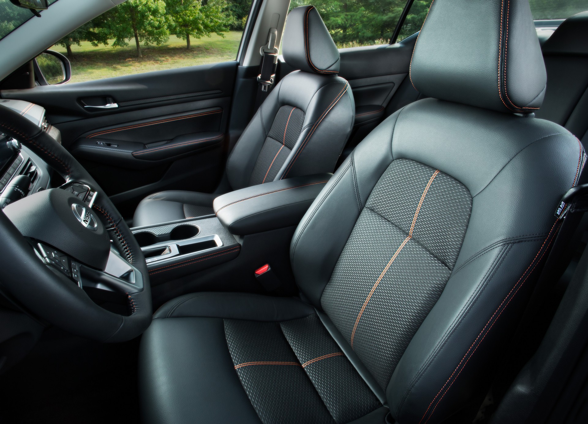 2022 Nissan Altima Goes Dark With New Midnight Edition