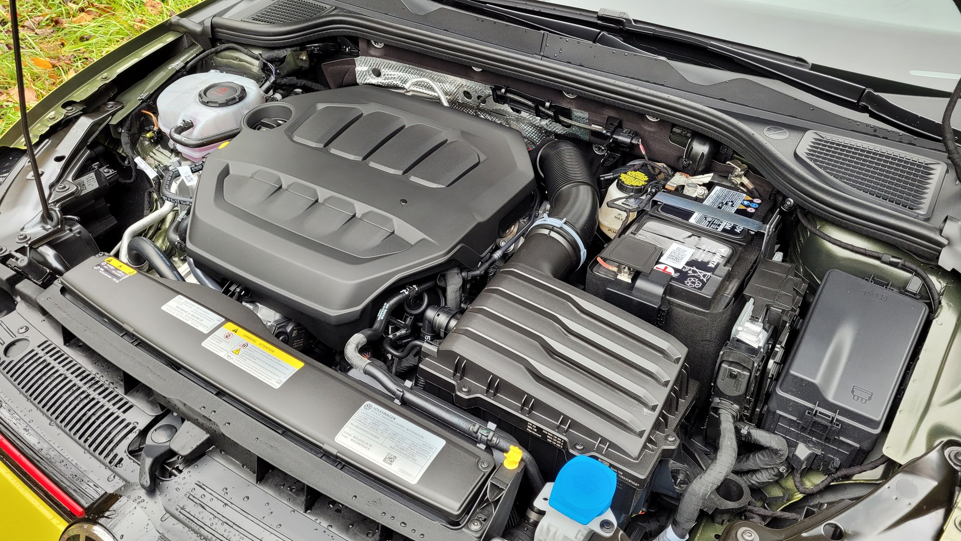 Driven: The 2022 Golf GTI And Golf R Are Hot Hatch Dynamos