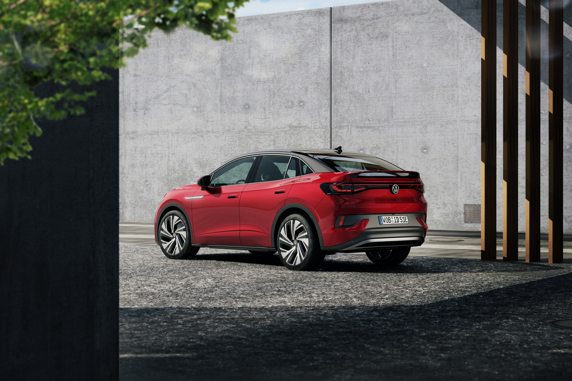 2022 VW ID.5 Is A Coupe-ified Electric SUV With A Sporty GTX Variant That Won’t Be Coming To U.S.