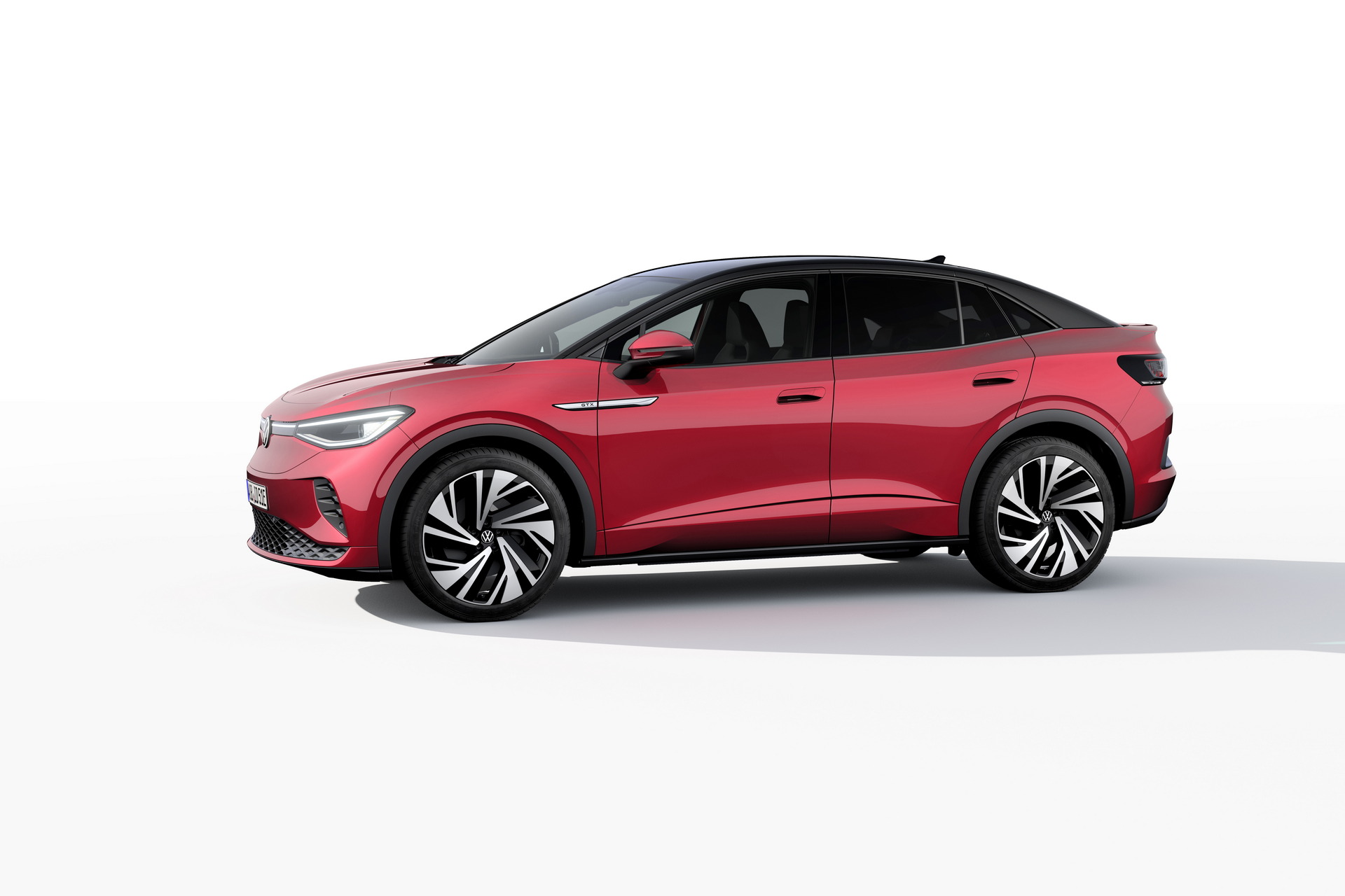 2022 VW ID.5 Is A Coupe-ified Electric SUV With A Sporty GTX Variant That Won’t Be Coming To U.S.