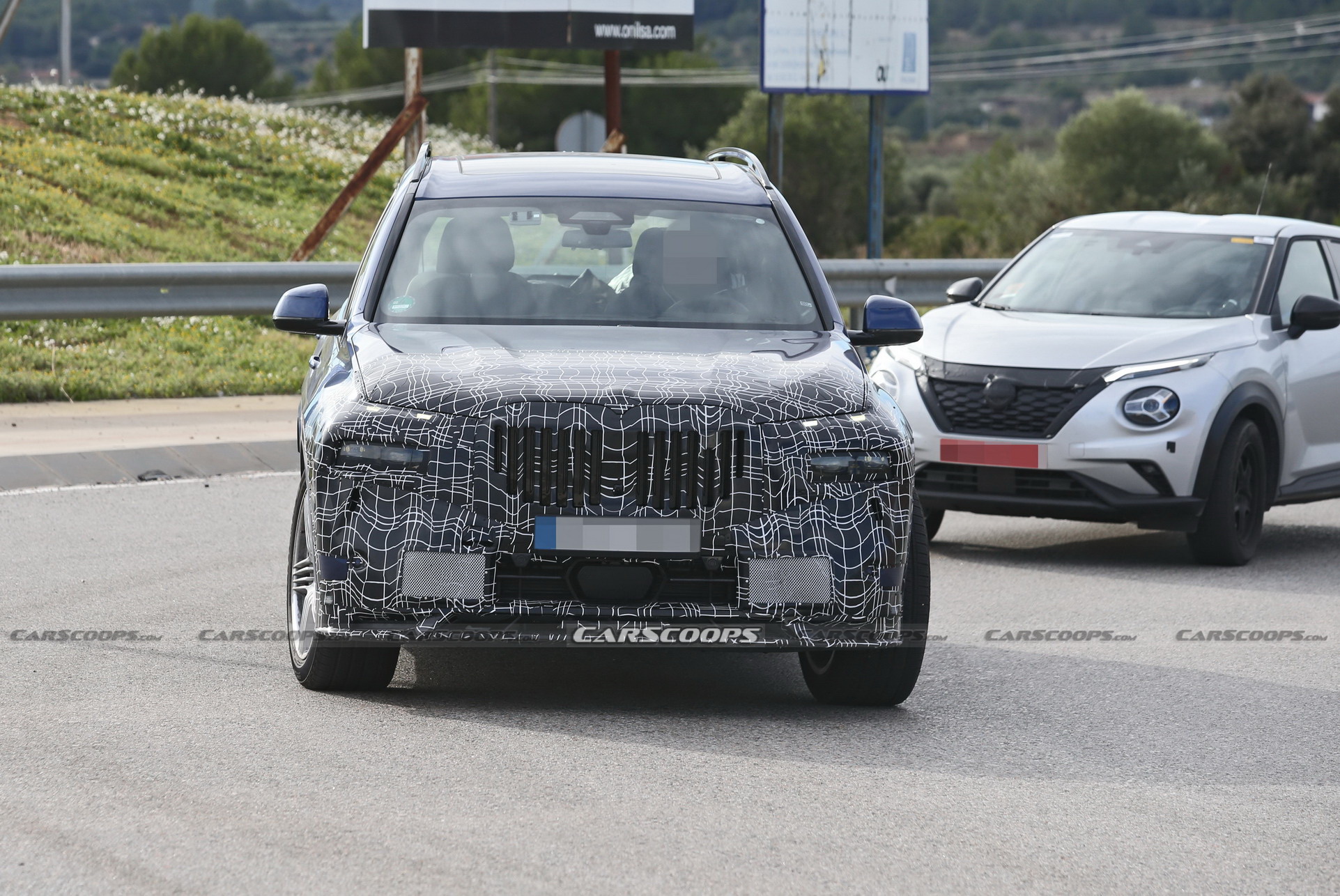Are You Ready For The 2023 BMW X7 And Alpina XB7’s Divisive Face Lifts?