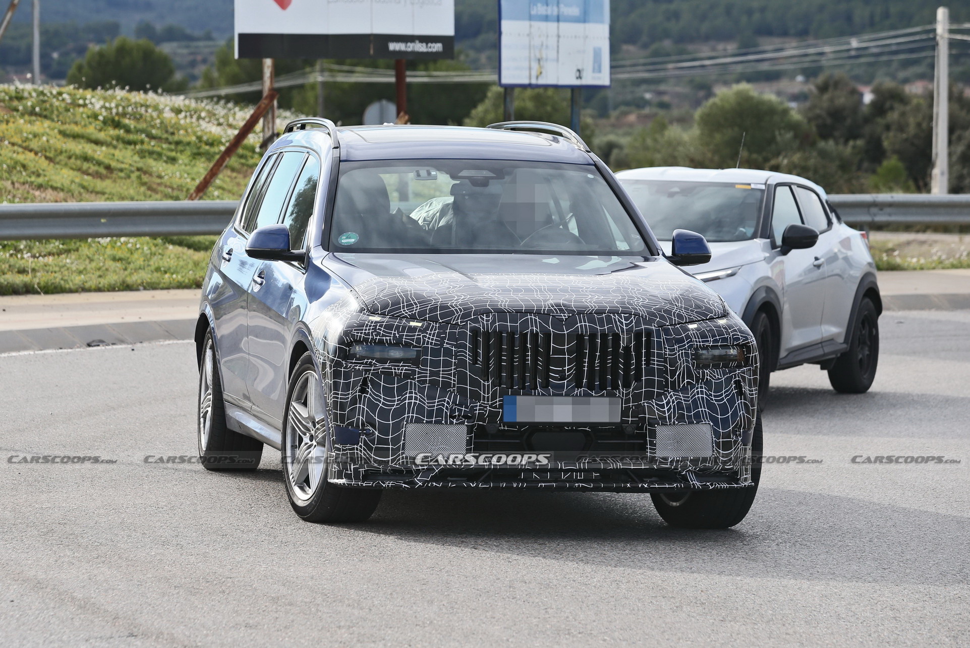 Are You Ready For The 2023 BMW X7 And Alpina XB7’s Divisive Face Lifts?