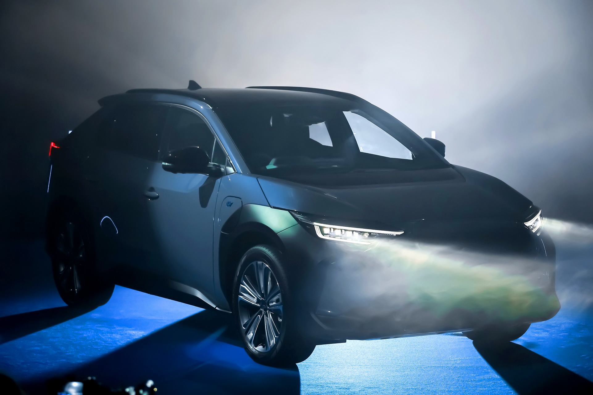 Subaru Unveils Its First Mass-Market EV, The 2023 Solterra Crossover