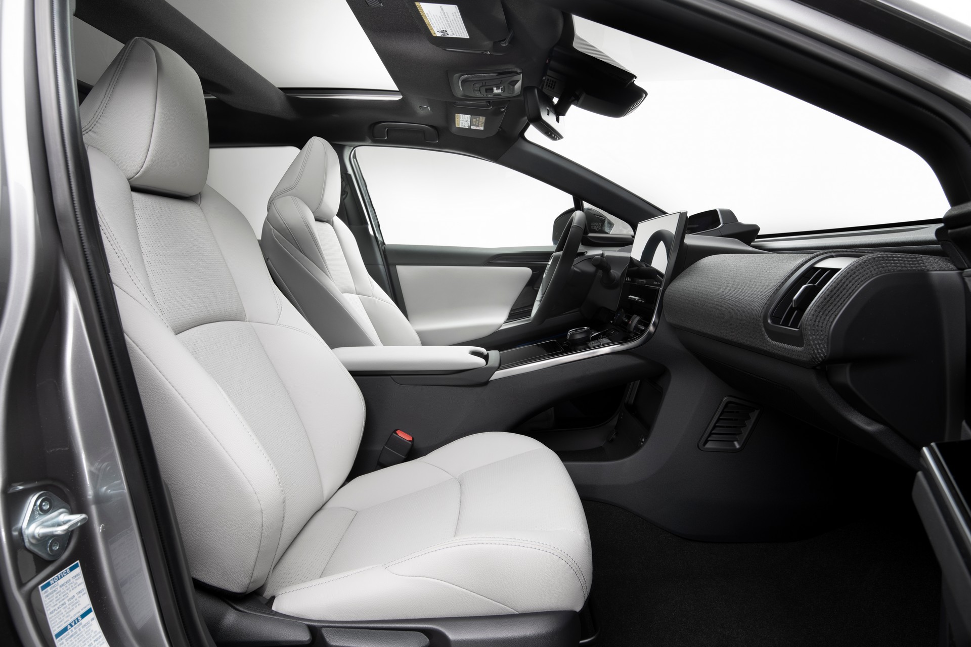 First Look: 2023 Toyota bZ4X Electric Crossover Debuts In U.S., Offers Up To 250 Mile Range