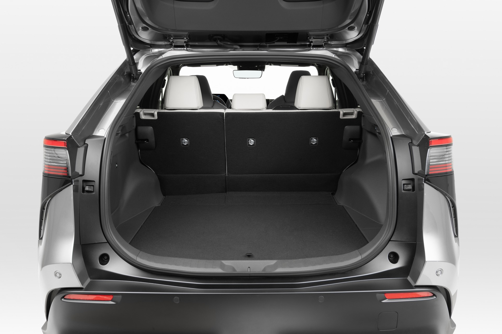 First Look: 2023 Toyota bZ4X Electric Crossover Debuts In U.S., Offers Up To 250 Mile Range