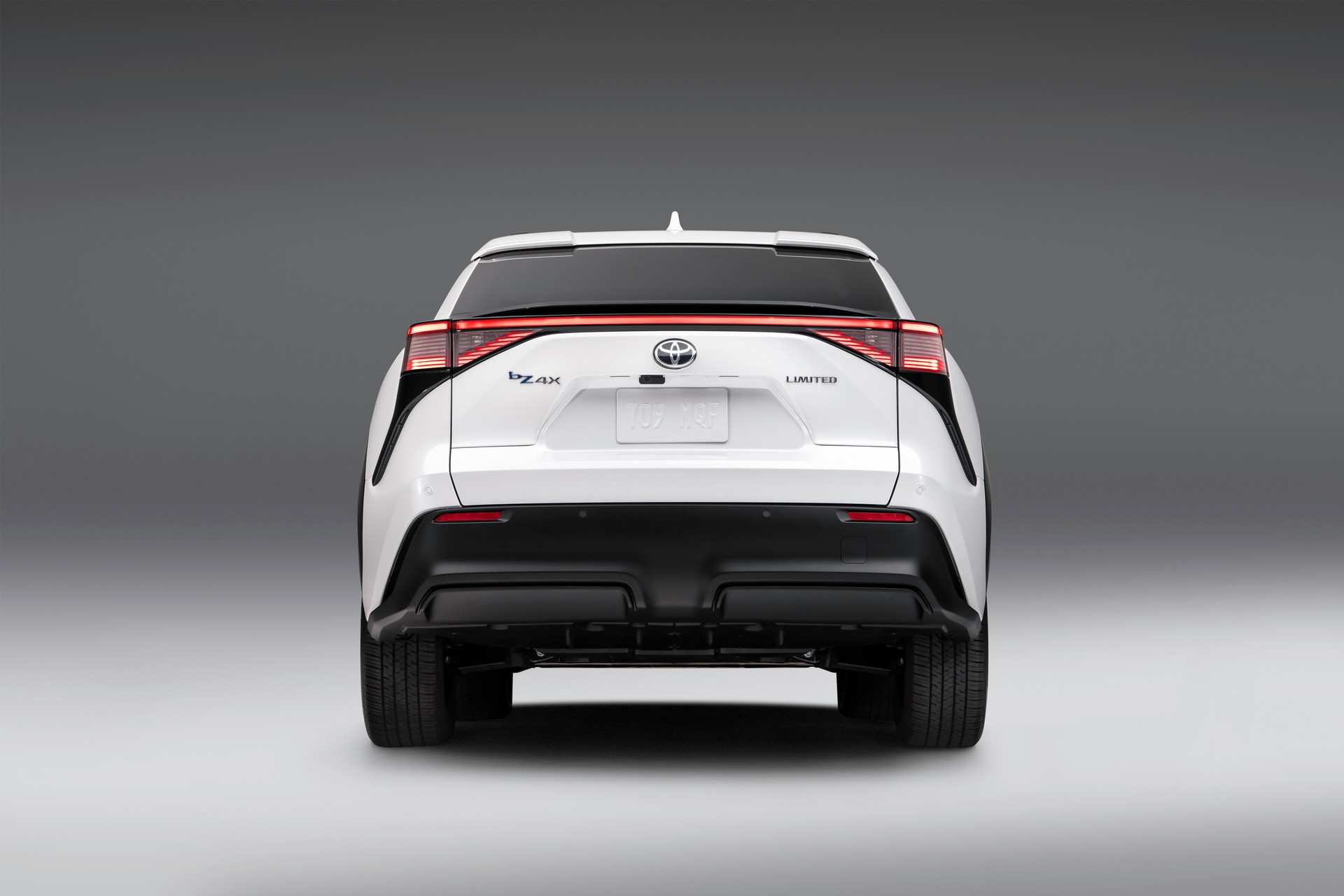 First Look: 2023 Toyota bZ4X Electric Crossover Debuts In U.S., Offers Up To 250 Mile Range