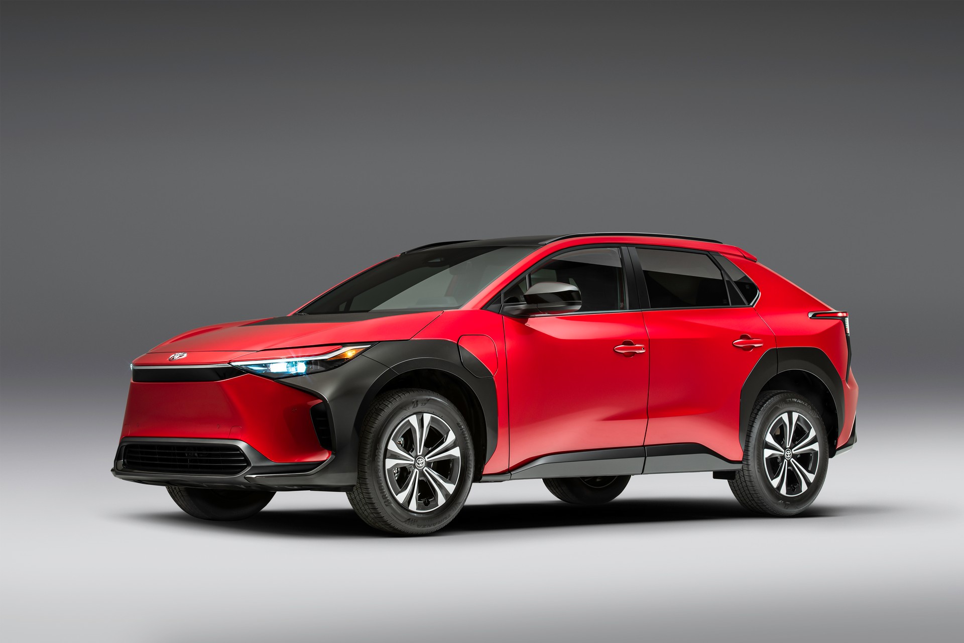 First Look: 2023 Toyota bZ4X Electric Crossover Debuts In U.S., Offers Up To 250 Mile Range
