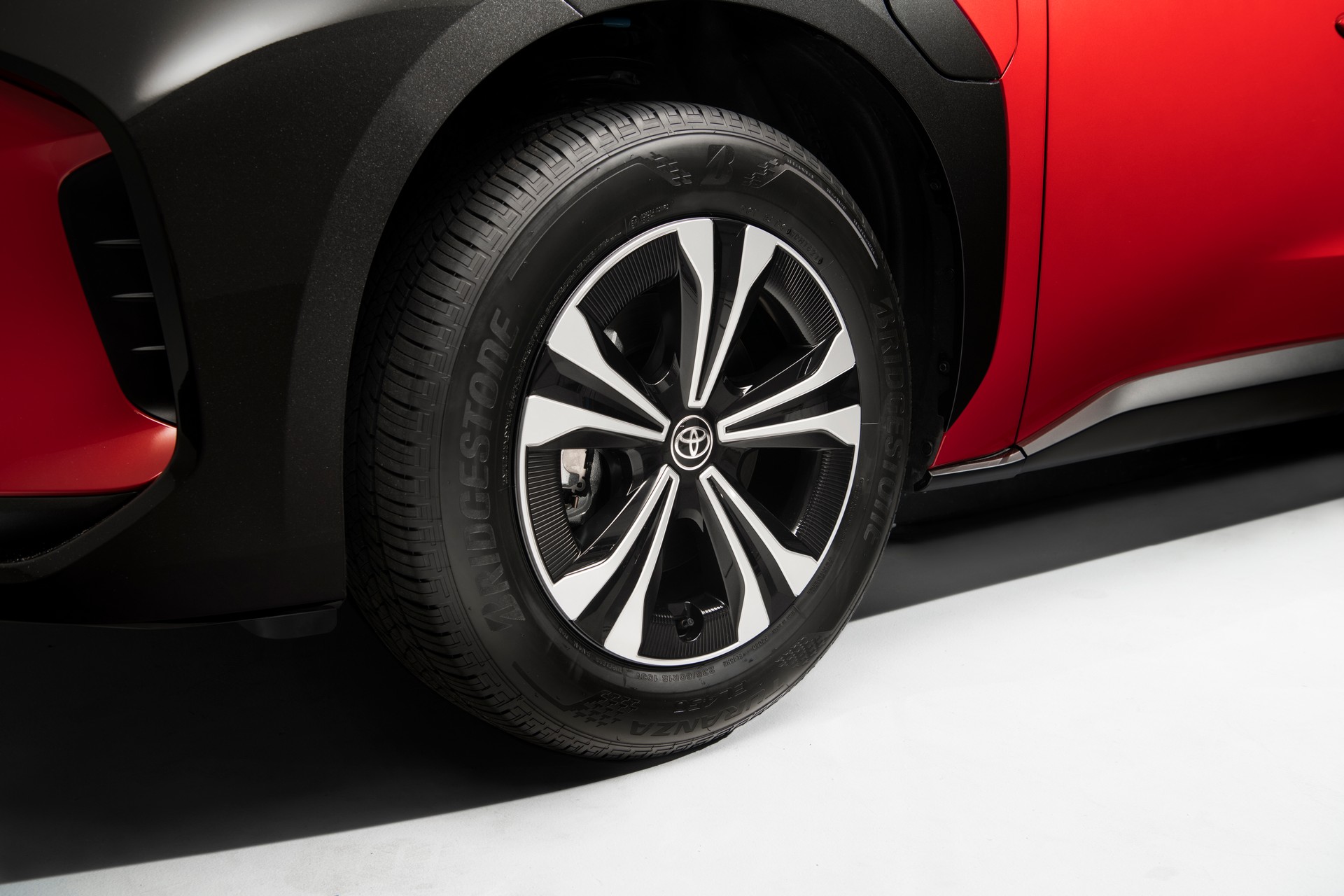 First Look: 2023 Toyota bZ4X Electric Crossover Debuts In U.S., Offers Up To 250 Mile Range