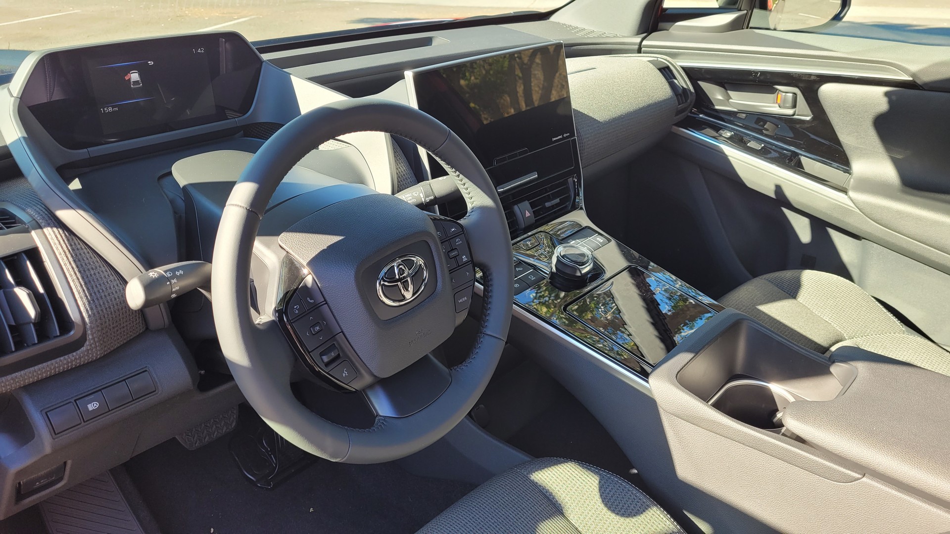 First Look: 2023 Toyota bZ4X Electric Crossover Debuts In U.S., Offers Up To 250 Mile Range