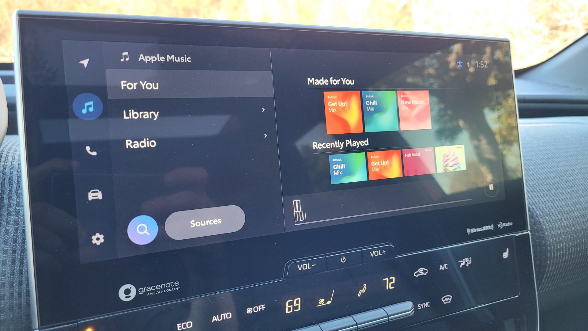 First Look: 2023 Toyota bZ4X Electric Crossover Debuts In U.S., Offers Up To 250 Mile Range