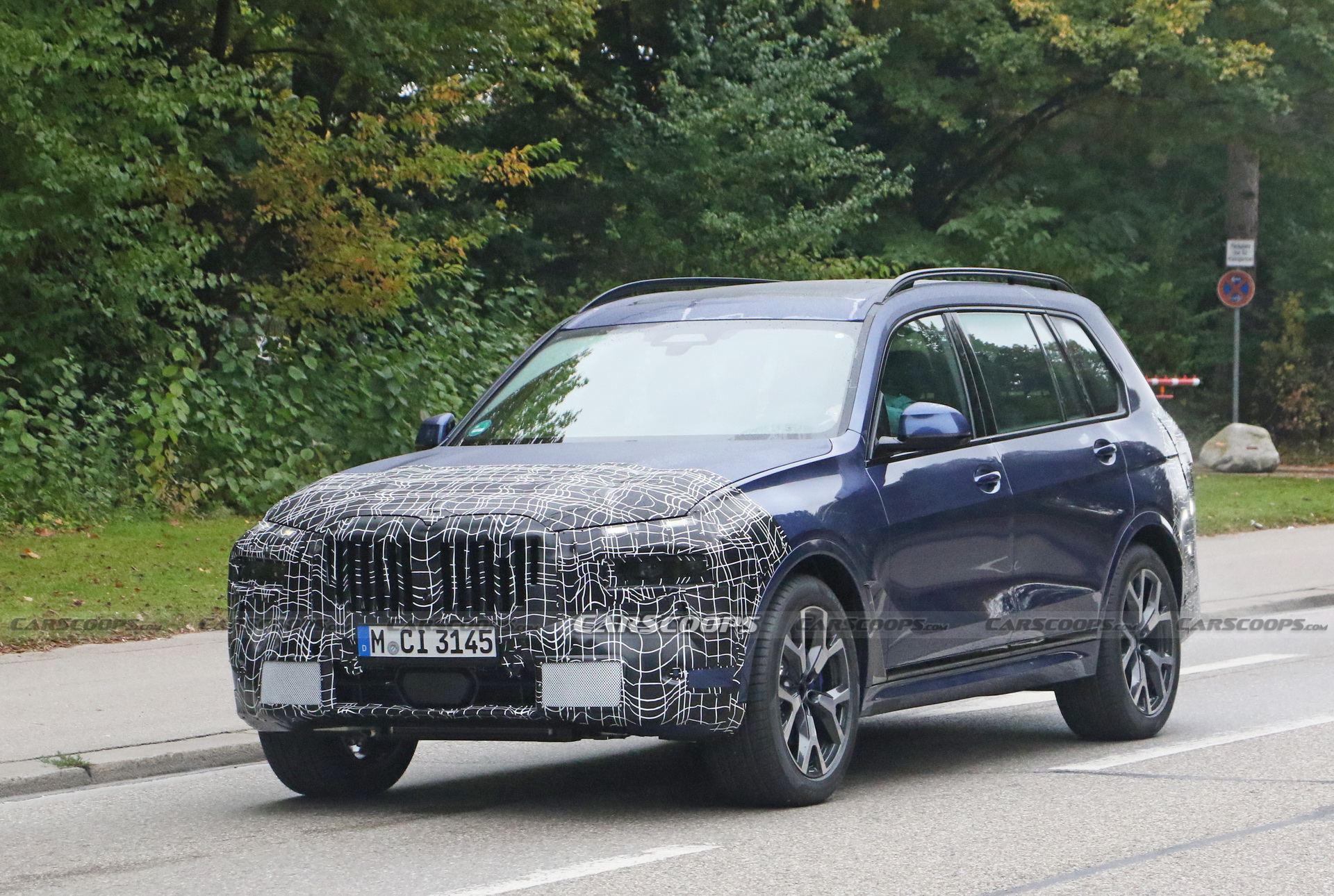 Are You Ready For The 2023 BMW X7 And Alpina XB7’s Divisive Face Lifts?