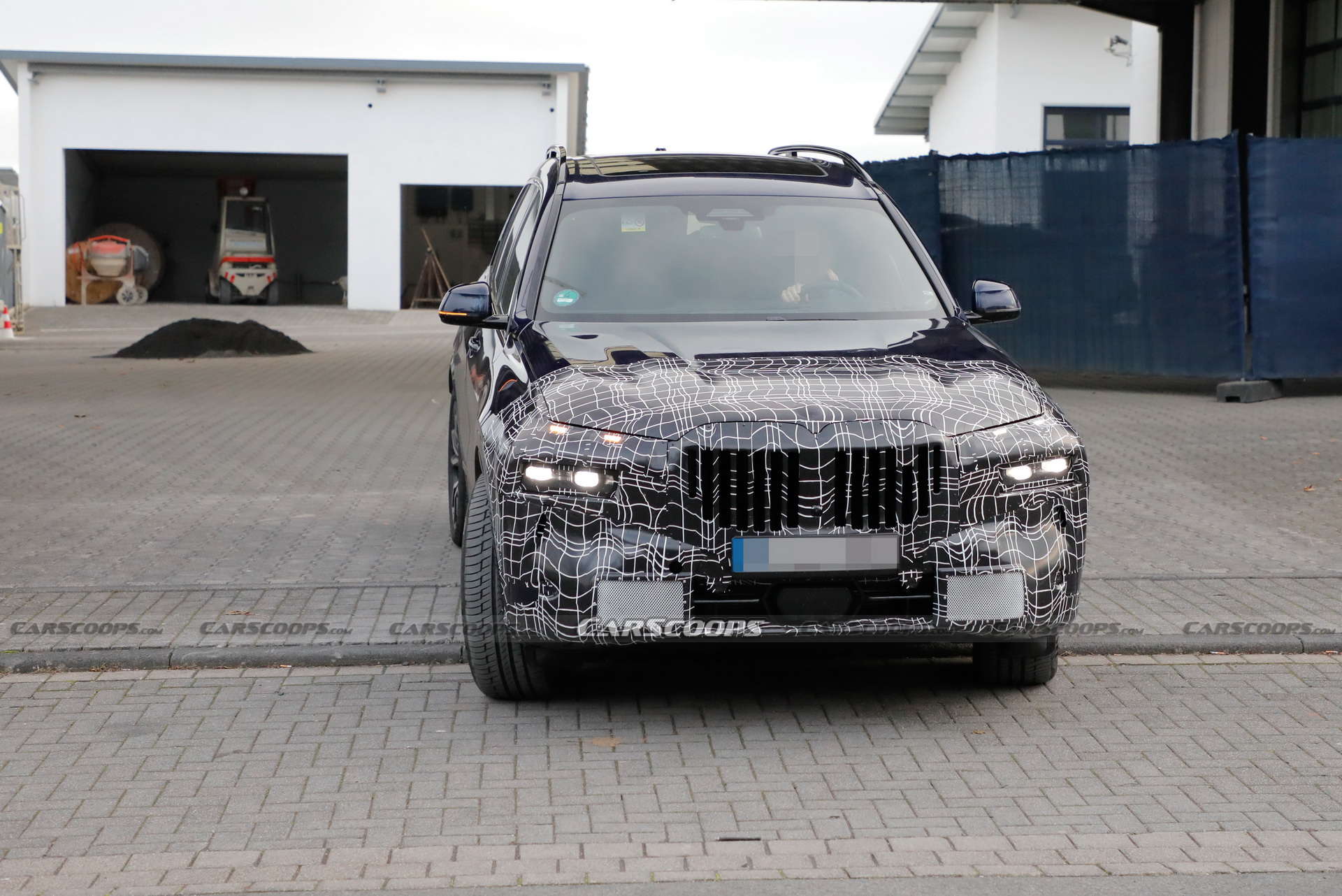 Are You Ready For The 2023 BMW X7 And Alpina XB7’s Divisive Face Lifts?