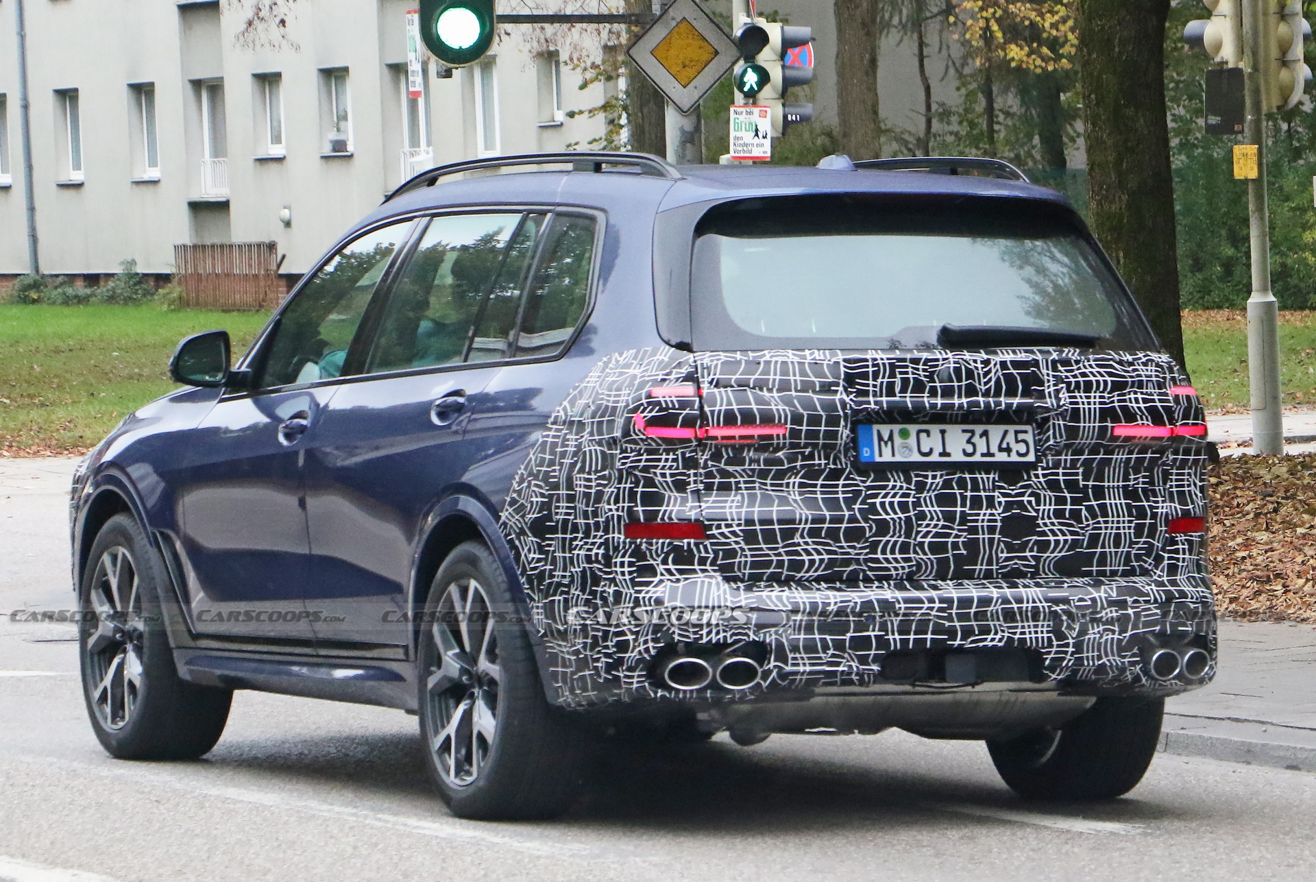 Are You Ready For The 2023 BMW X7 And Alpina XB7’s Divisive Face Lifts?