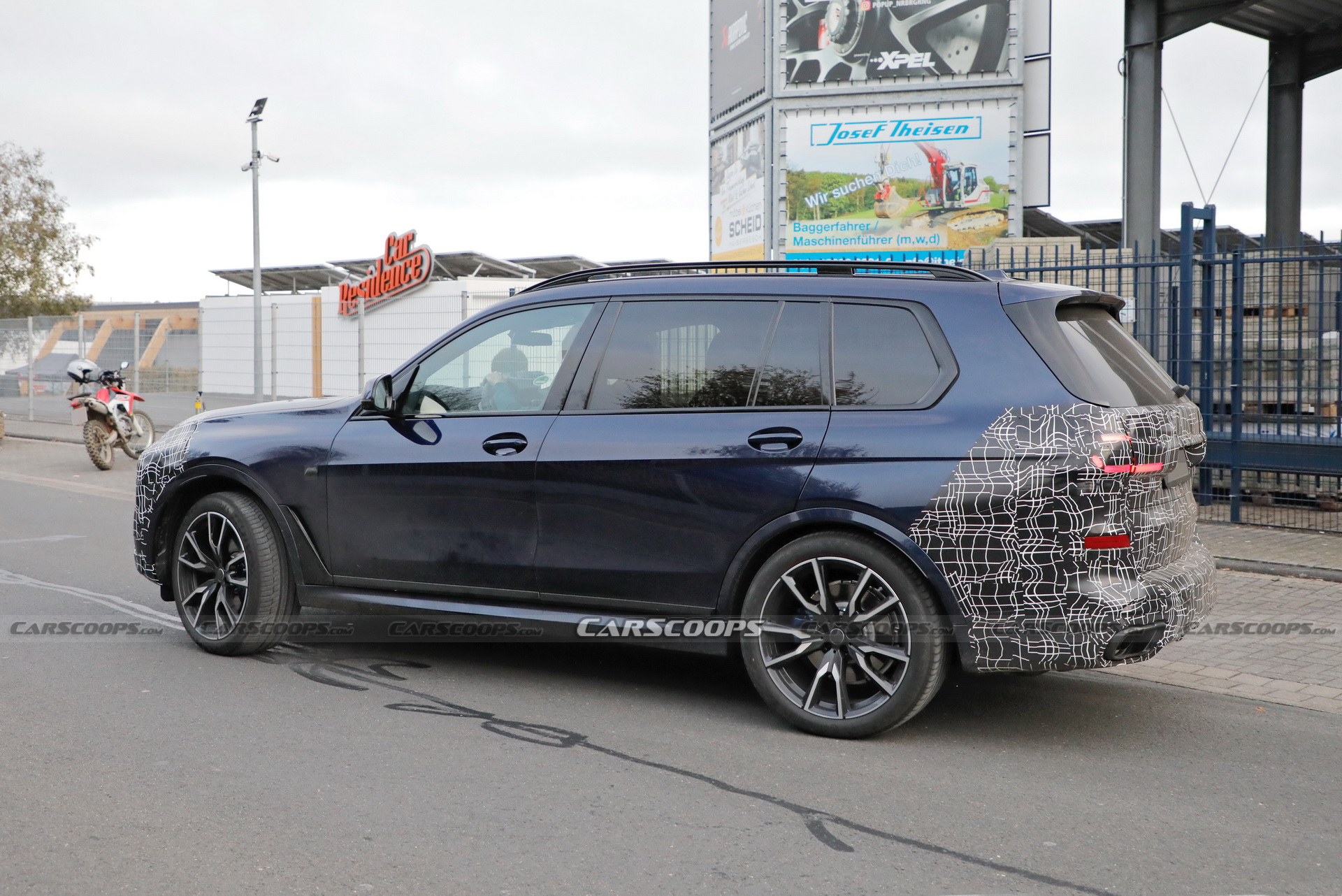Are You Ready For The 2023 BMW X7 And Alpina XB7’s Divisive Face Lifts?