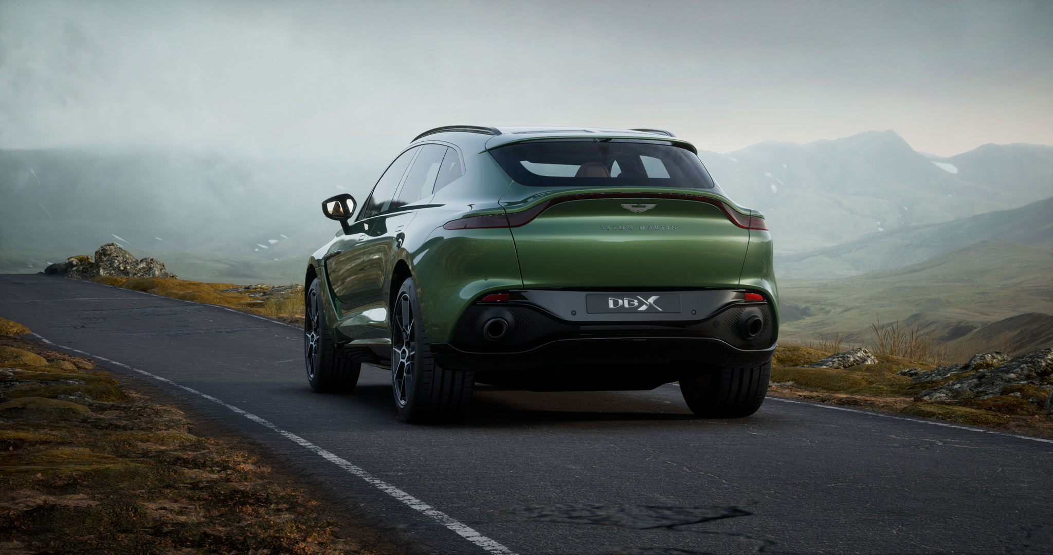 Aston-Martin-DBX-8.jpg