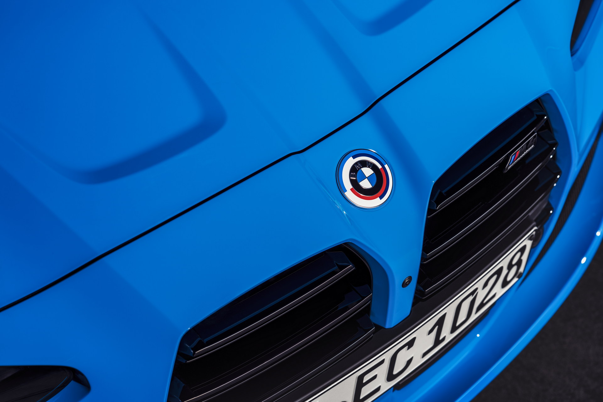 BMW M Celebrating Its 50th Anniversary With Special Emblem And New Paint Options