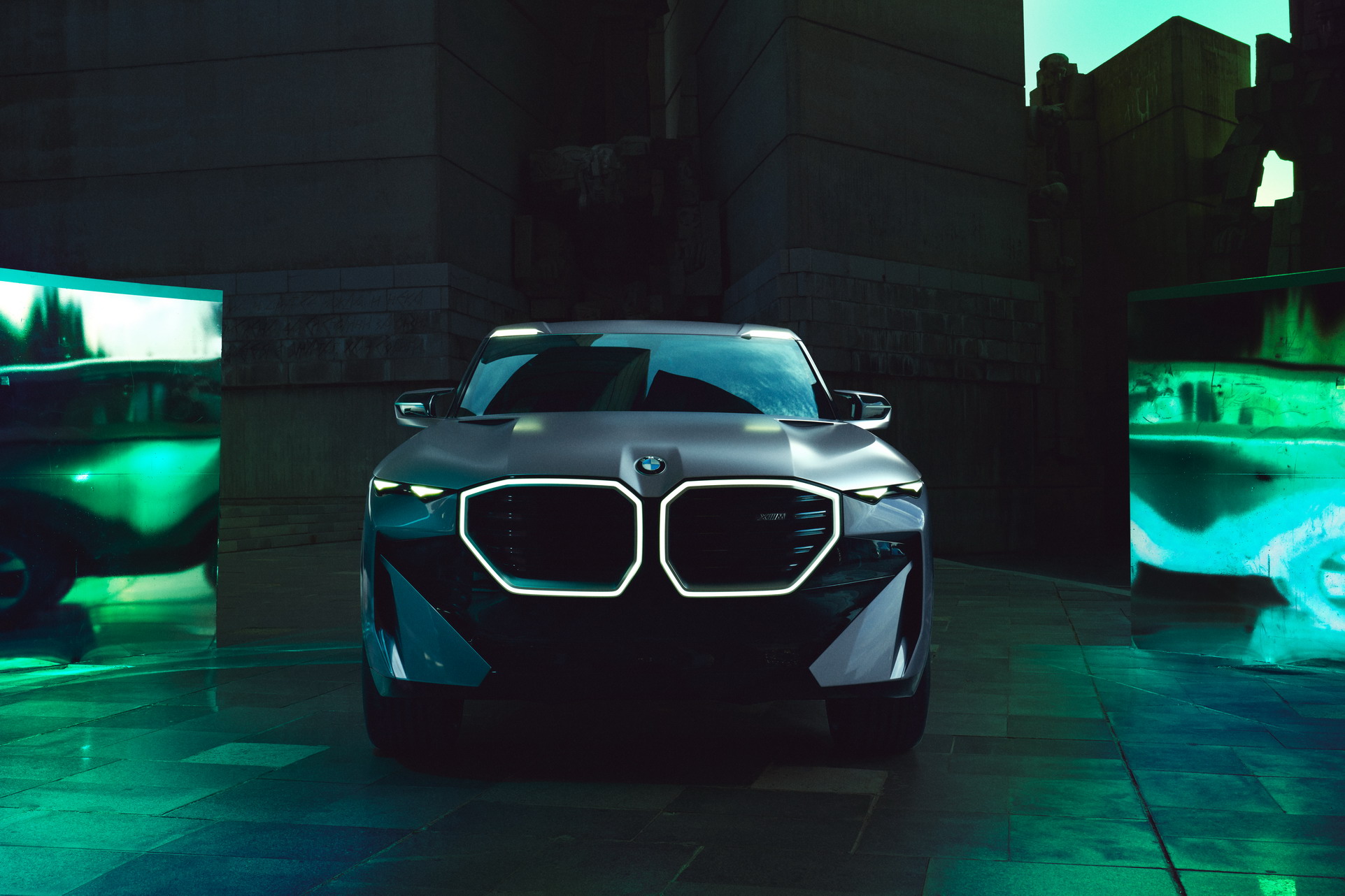 Is BMW’s Concept XM Genius Or Madness? Two CarScoops Editors Argue It Out