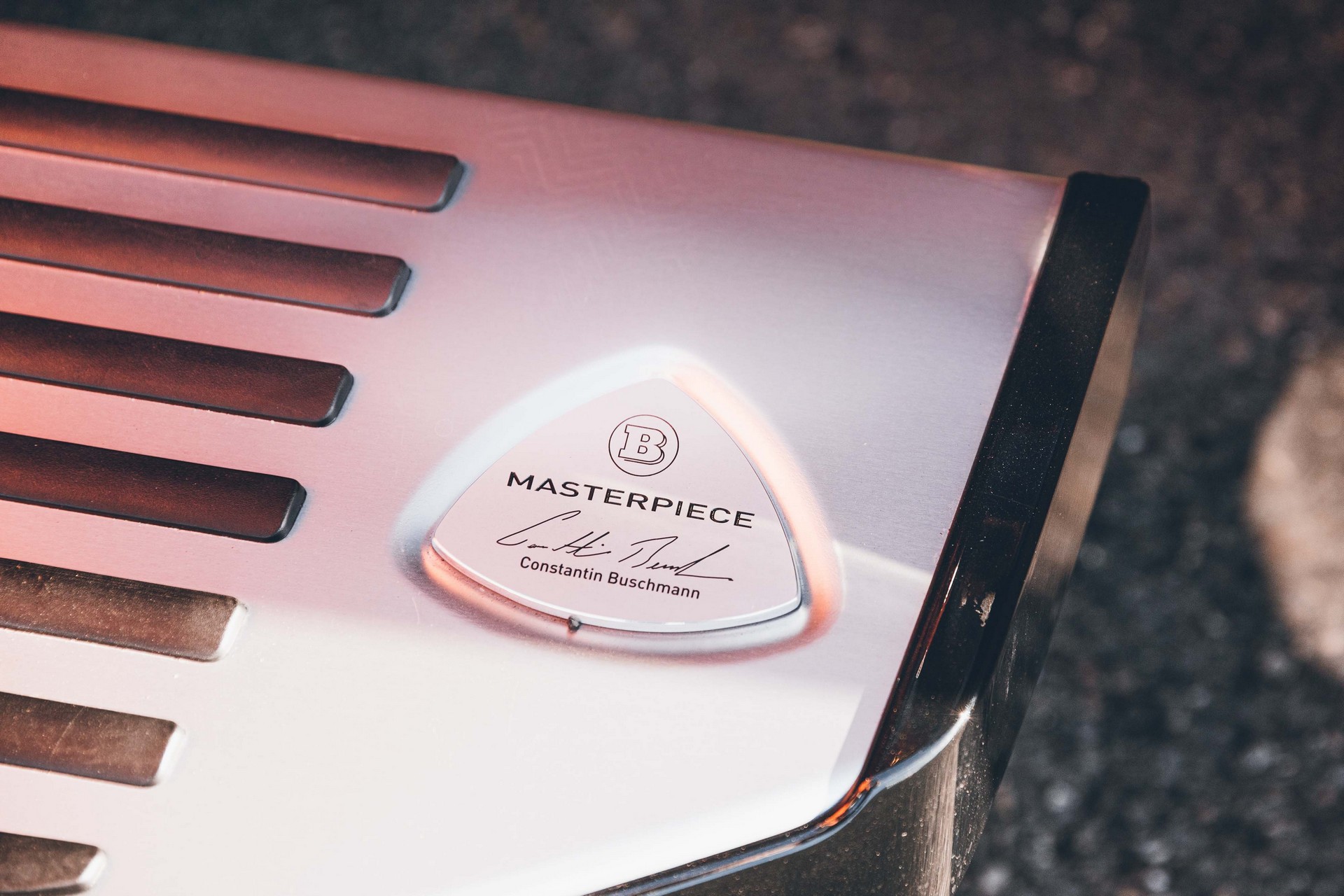 Brabus Gives The Mercedes-Maybach GLS 789 HP And An Interior Worthy Of Halloween