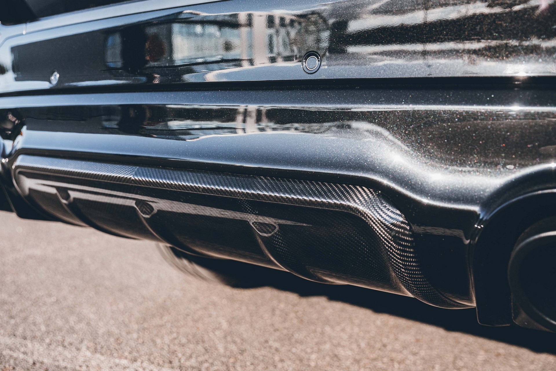 Brabus Gives The Mercedes-Maybach GLS 789 HP And An Interior Worthy Of Halloween