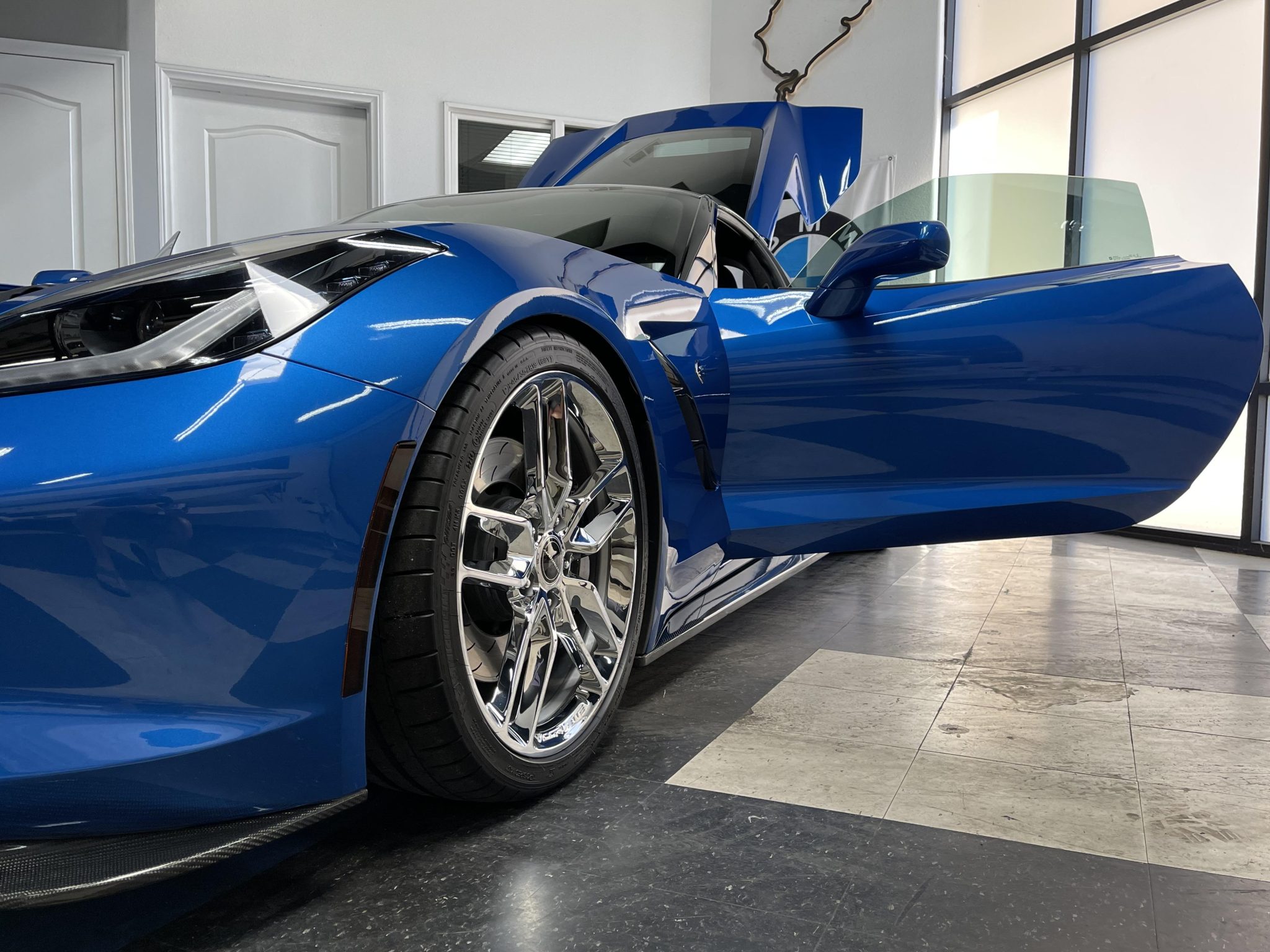 You Can Scratch That Fast Corvette Itch With This 700 HP 2014 C7 Stingray From Hennessey