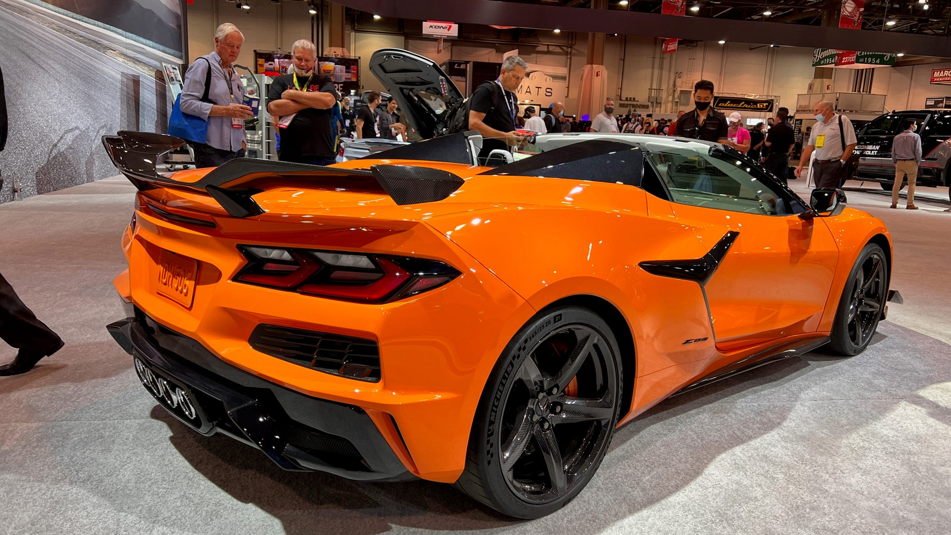 Chevrolet Debuts Corvette Z06 At SEMA Alongside The Beast And Hot Rod Magazine’s Project X