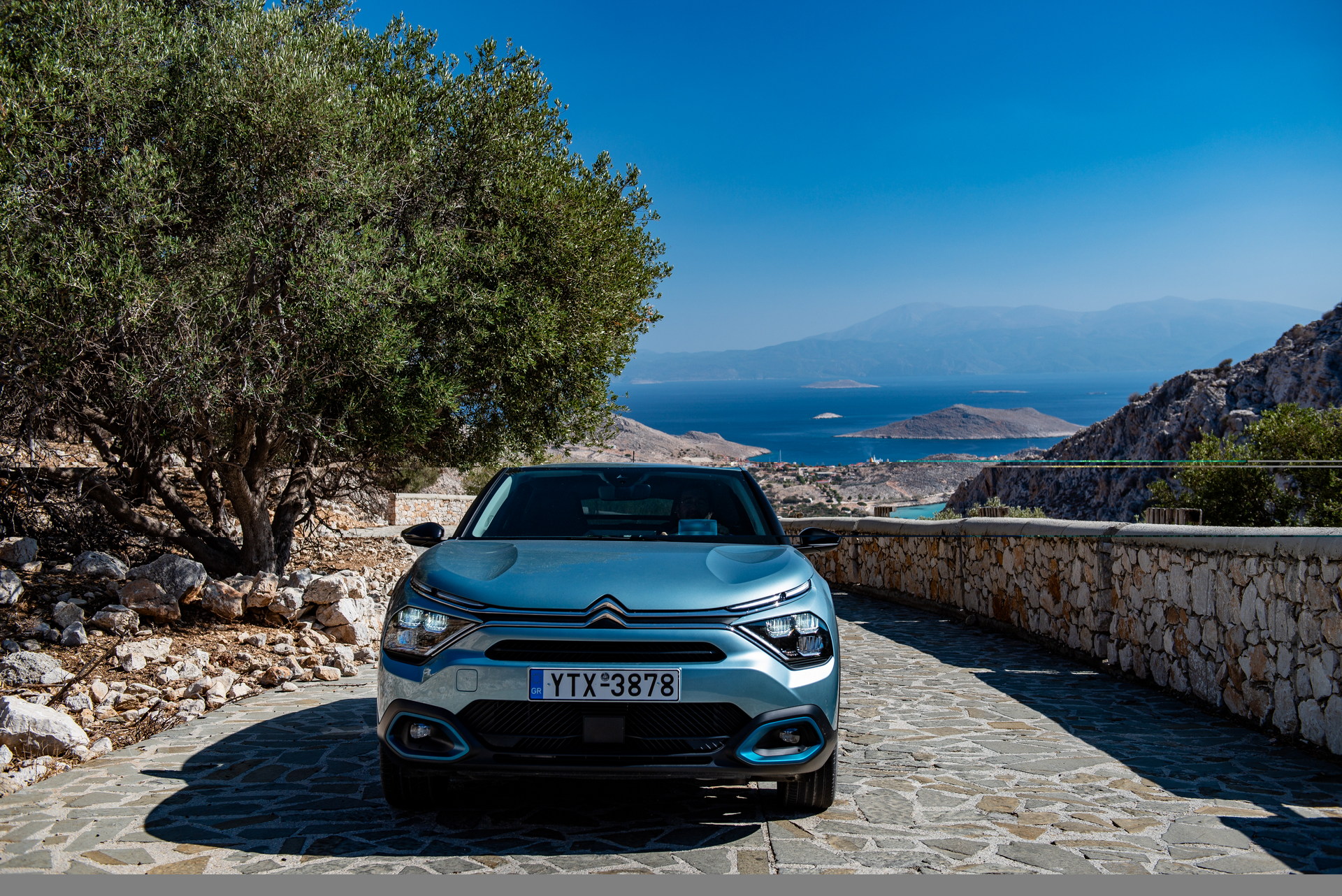 This Citroën Ami Is Probably The Slowest Police Car In The World