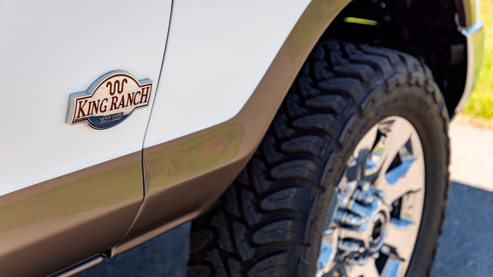 This Custom Ford Bronco Is Part Classic, Part Super Duty And All Awesome