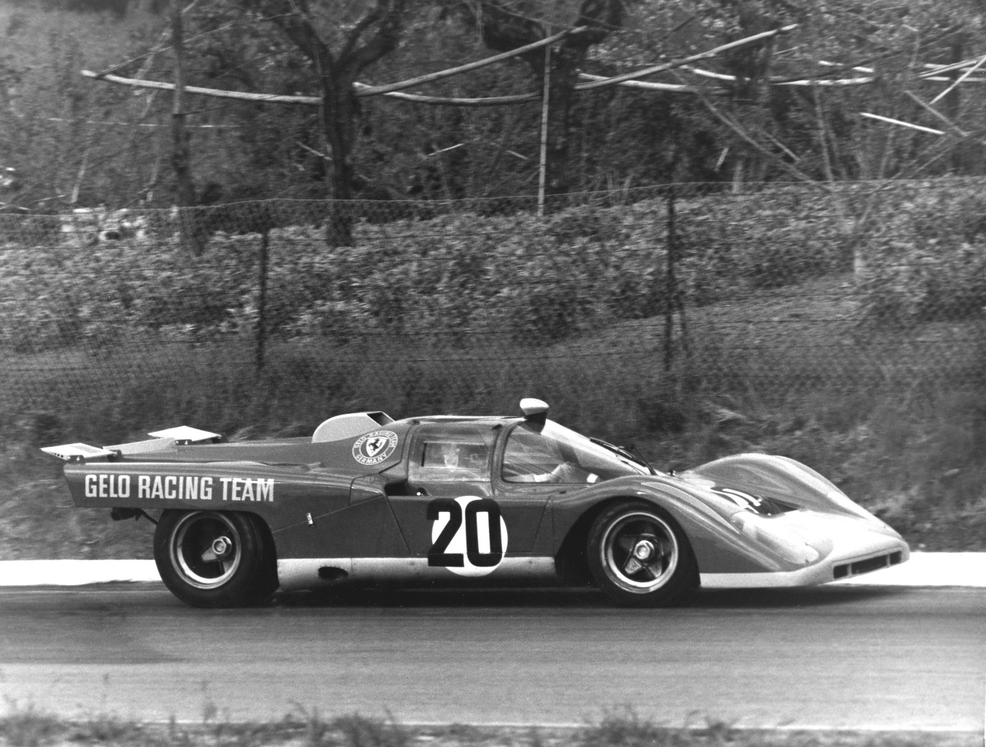 Ferrari Daytona SP3 Is A Limited Run Hypercar With “Pop-Up” Headlights And An 829-HP V12