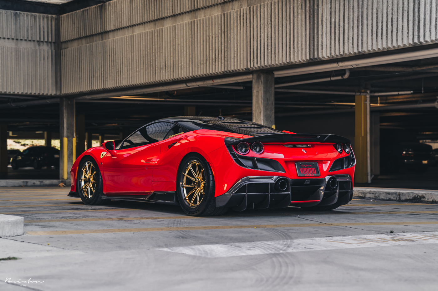 Ferrari F8 Tributo Glistens With Gold Wheels