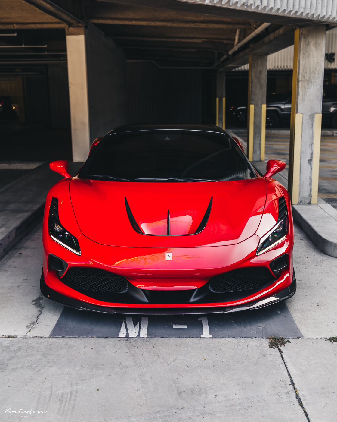 Ferrari F8 Tributo Glistens With Gold Wheels