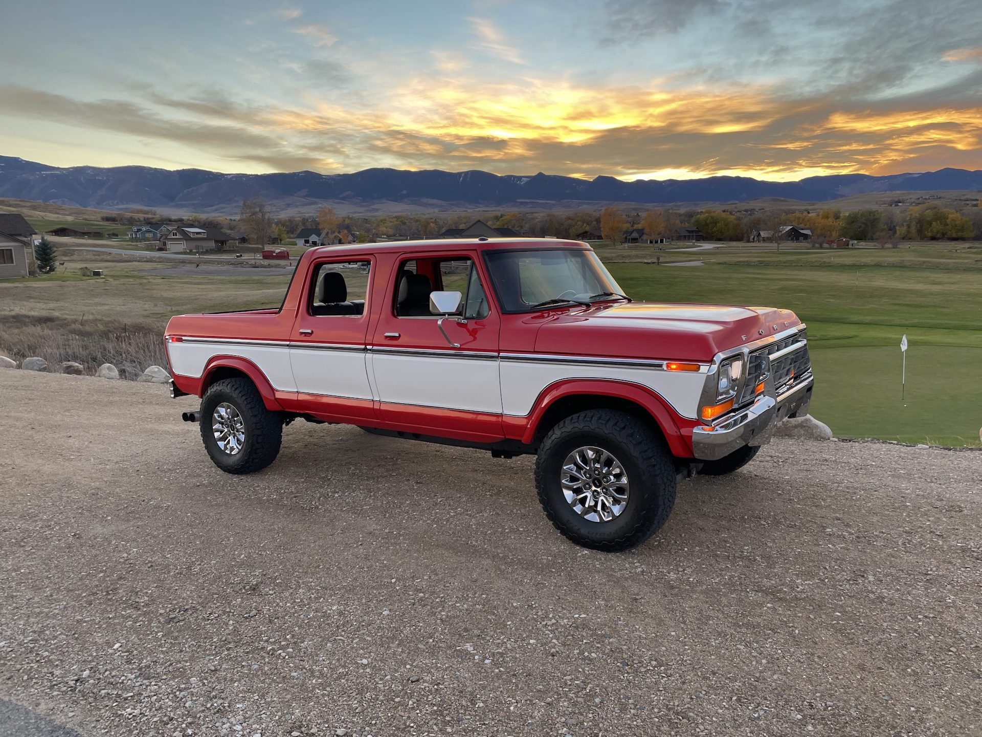 Ford F-150 SVT Raptor-Based Retro With 1970s Bronco Face Is Our Kind Of Classic Truck